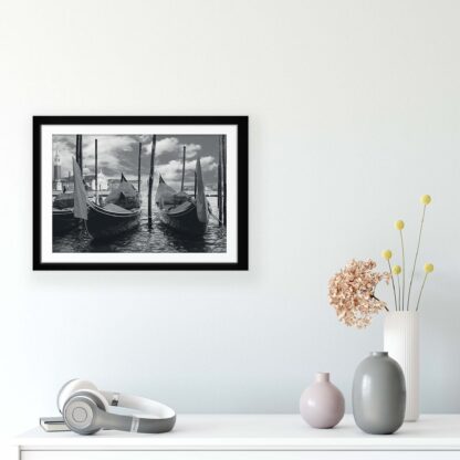 Travel and World (11329CV) - Image 8
