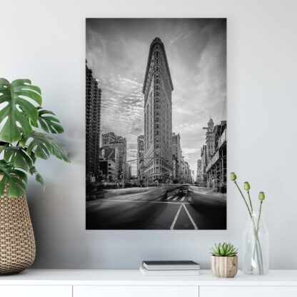 New York (11848CV) - Image 3
