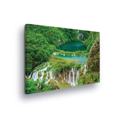 Lakes and Waterfalls (20000CV)