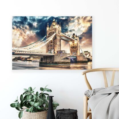 London (283CV) - Image 3
